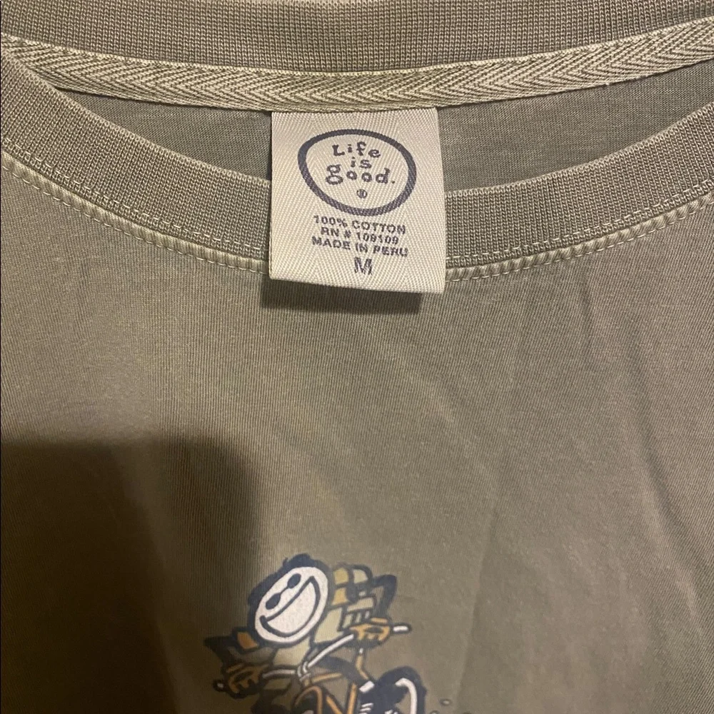 ✨On Sale✨ Life is good Long Sleeve Tee - Picture 2 of 4